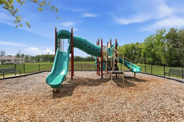 $364,900 | 2113 Canopy Terrace Boulevard, DeLand, FL 32724