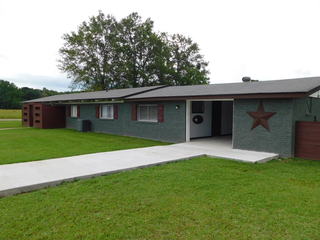 300 South Main Street Springhill, LA 71075 - Photo 13 of 35