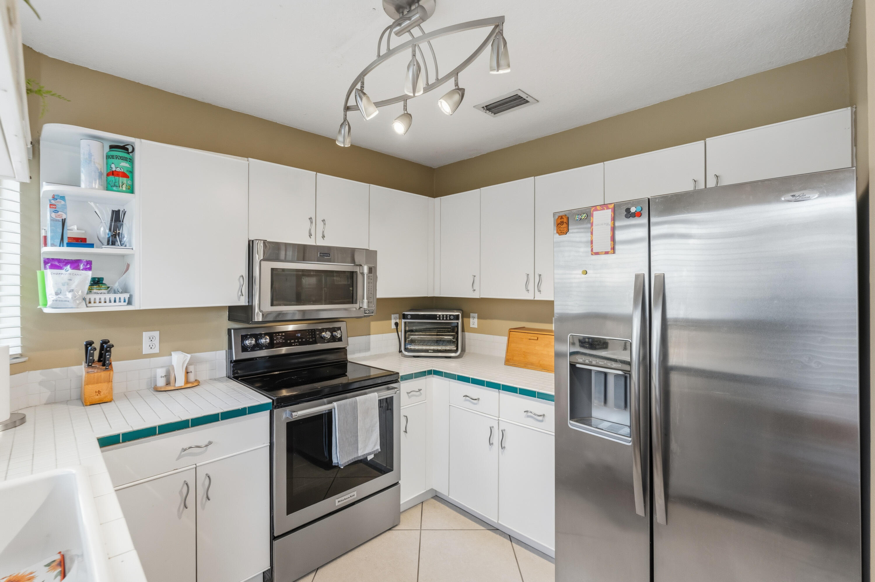 11248 Rhapsody Road Cooper City, FL 33026 - Photo 9 of 47 DSC04617