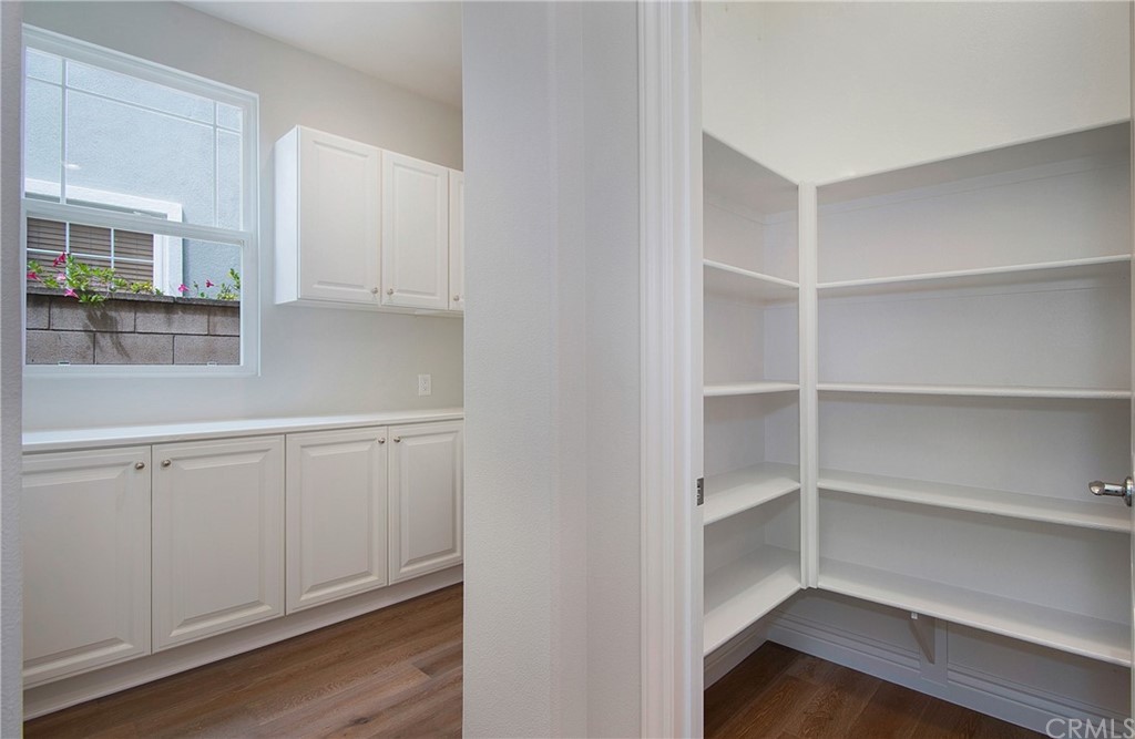 35 Winslow Street Ladera Ranch, CA 92694 - Photo 9 of 56 Walk-in Pantry and built-in Home Mgmt center