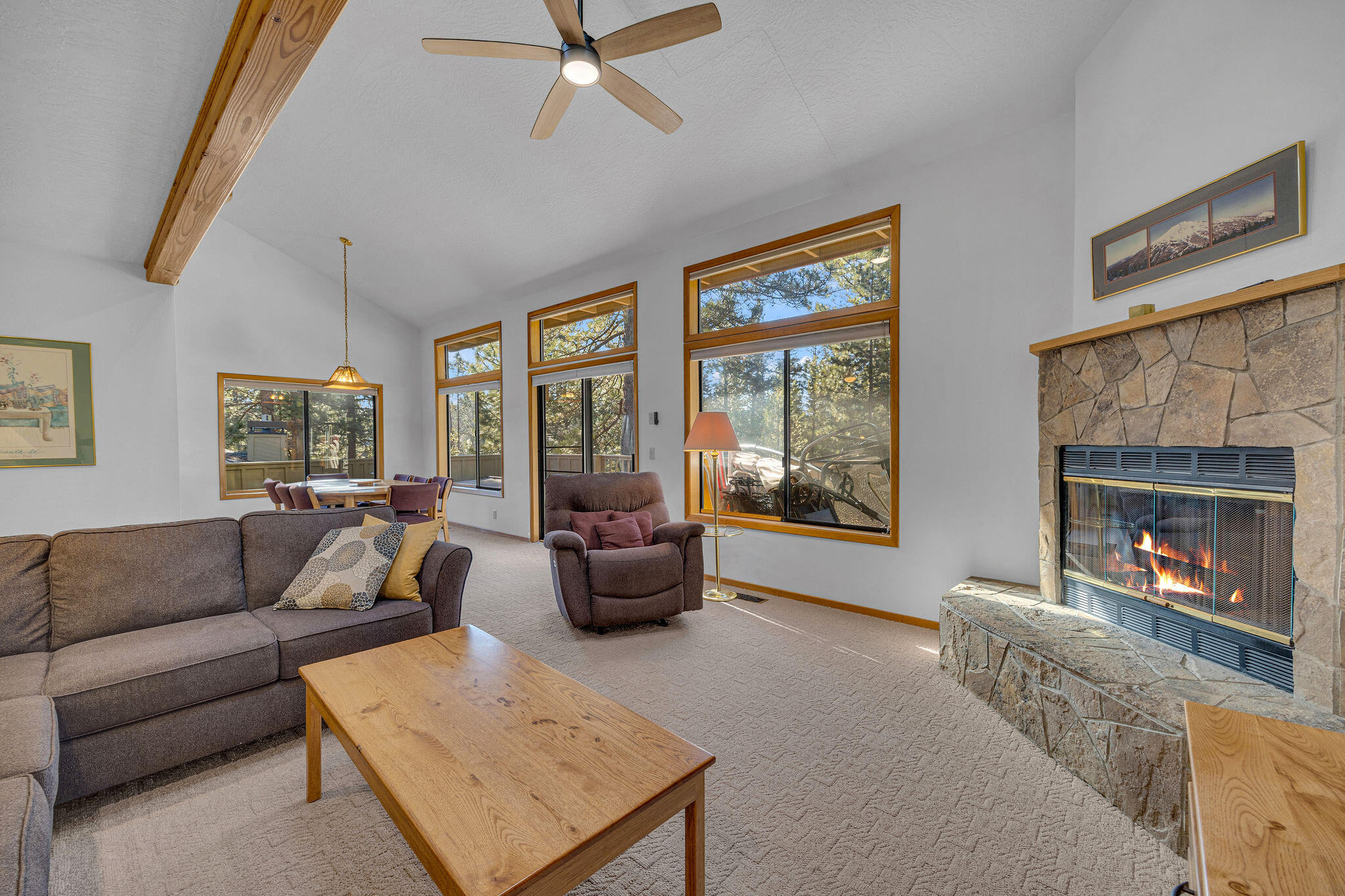 58035 Kinglet Road, Unit 16 Bend, OR 97707 - Photo 11 of 53