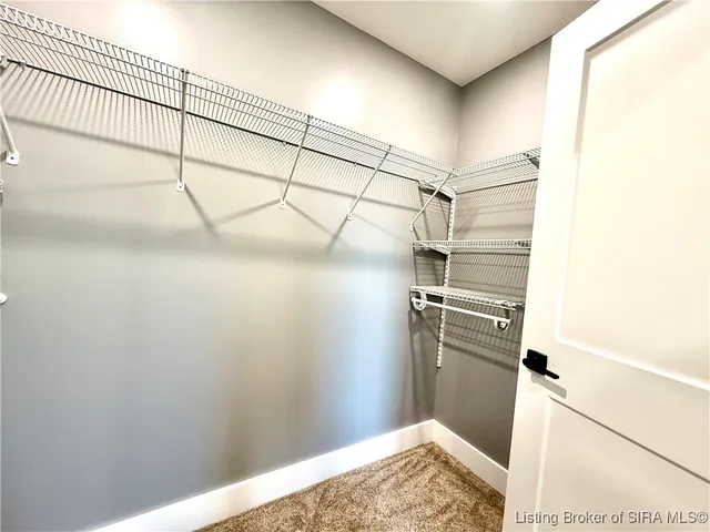 $341,900 | 810 Castetter Road, Henryville, IN 47126