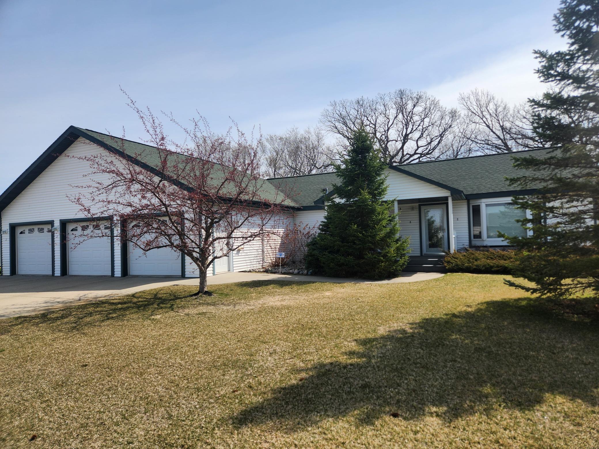 409 Pelican River Road Detroit Lakes, MN 56501 - Photo 4 of 42