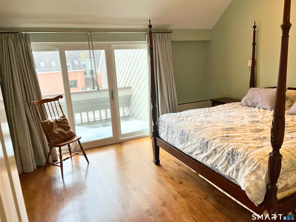 $875,000 | 9 River Road, Unit 418, Greenwich, CT 06807