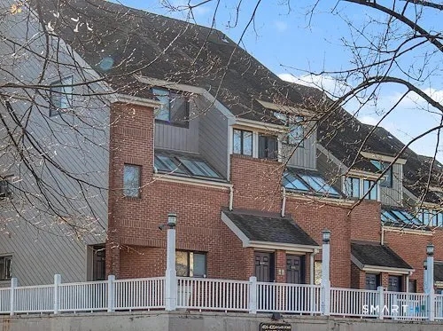 $875,000 | 9 River Road, Unit 418, Greenwich, CT 06807