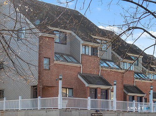 9 River Road, Unit 418 Greenwich, CT 06807 - Photo 6 of 38 front view of a house