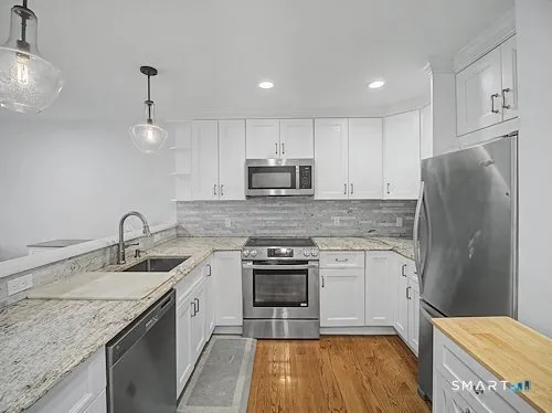 $875,000 | 9 River Road, Unit 418, Greenwich, CT 06807