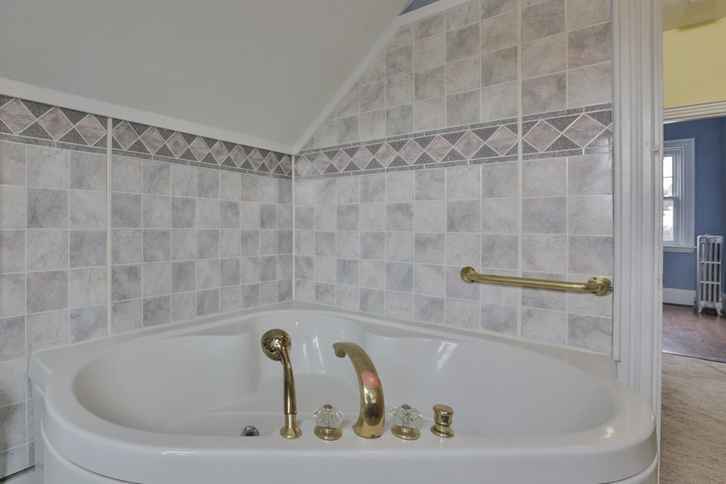38 Spring Street Everett, MA 02149 - Photo 25 of 29 Gallery Image 25