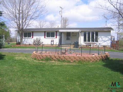 12234 Fisher Road Yale, MI 48097 - Photo 1 of 7 352299.JPG