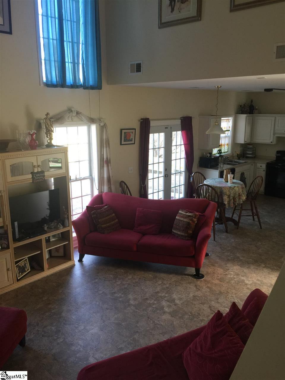 717 Terrace Creek Drive Duncan, SC 29334 - Photo 3 of 8