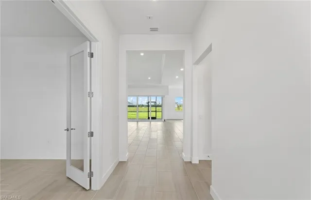 $669,045 | 20024 Nickel Trail, Alva, FL 33920