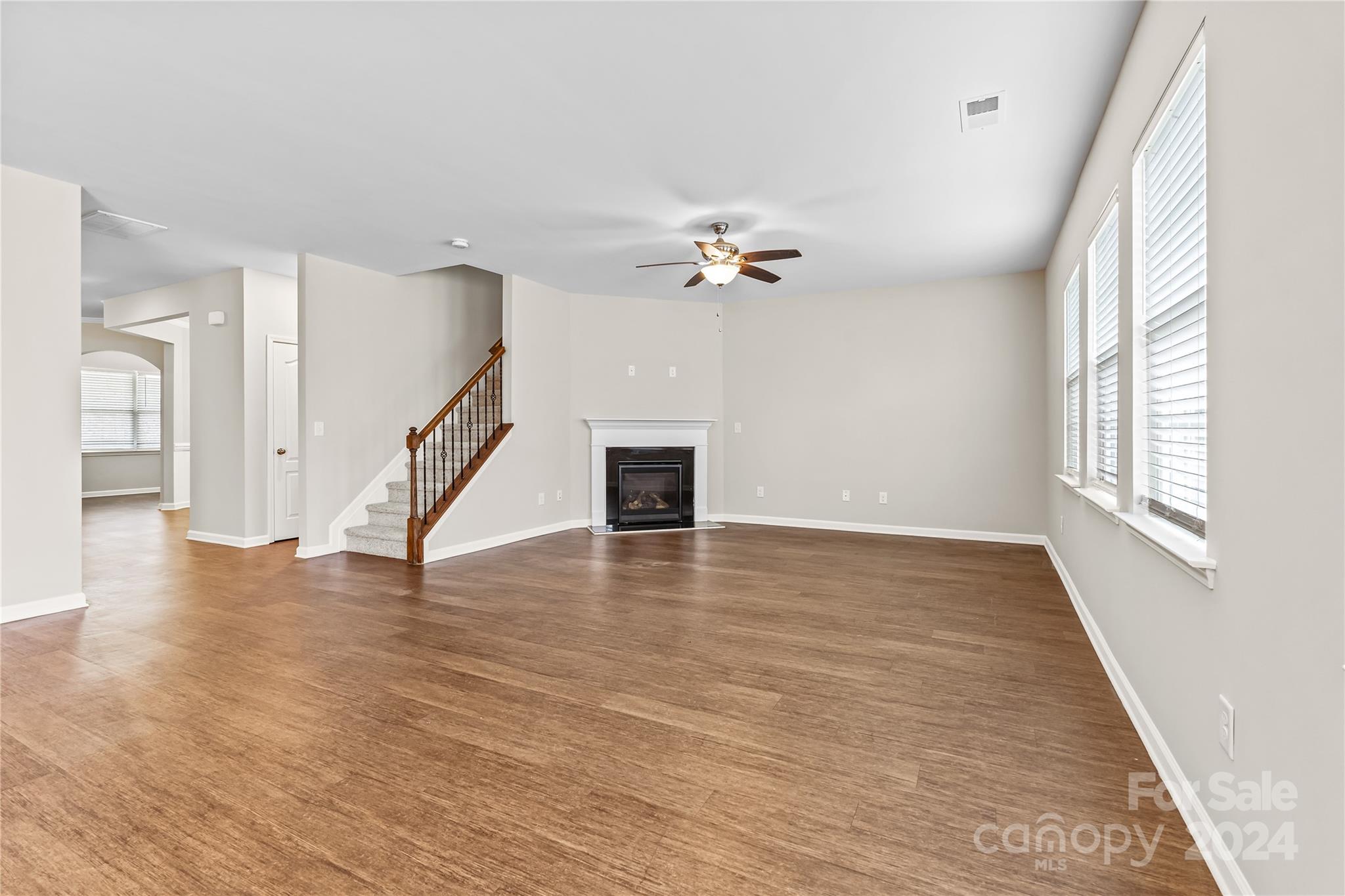 10305 Ebbets Road Charlotte, NC 28273 - Photo 5 of 28 Gallery Image 5