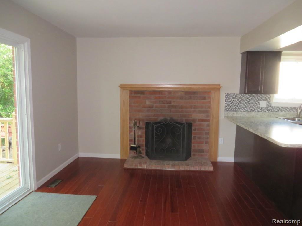 44768 Hanford Road Canton, MI 48187 - Photo 10 of 22