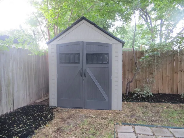 $1,895 | 11921 Tobler Trail, Austin, TX 78753