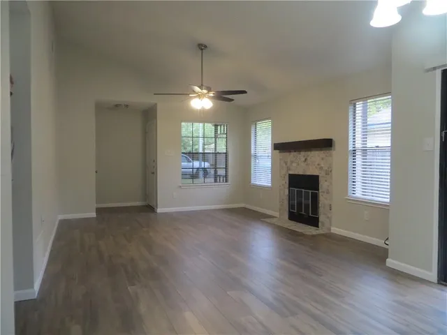 $1,895 | 11921 Tobler Trail, Austin, TX 78753