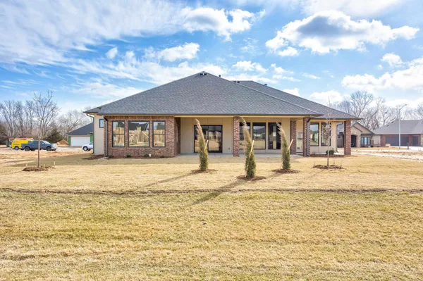 $600,000 | 3845 North Brush Creek, Maize, KS 67101