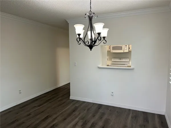 $1,600 | 4 Vista Gdns Trail, Unit 207, Vero Beach, FL 32962