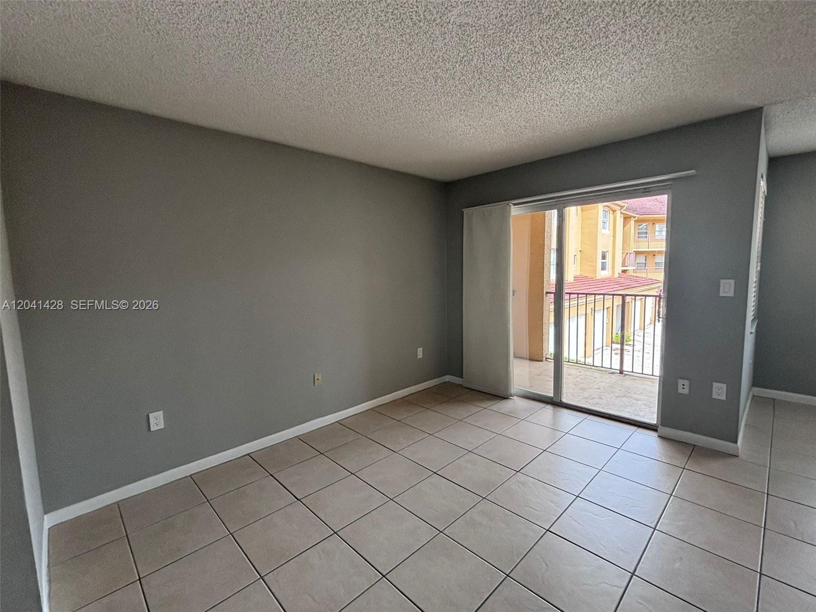 761 North Pine Island Road, Unit 203 Plantation, FL 33324 - Photo 6 of 38