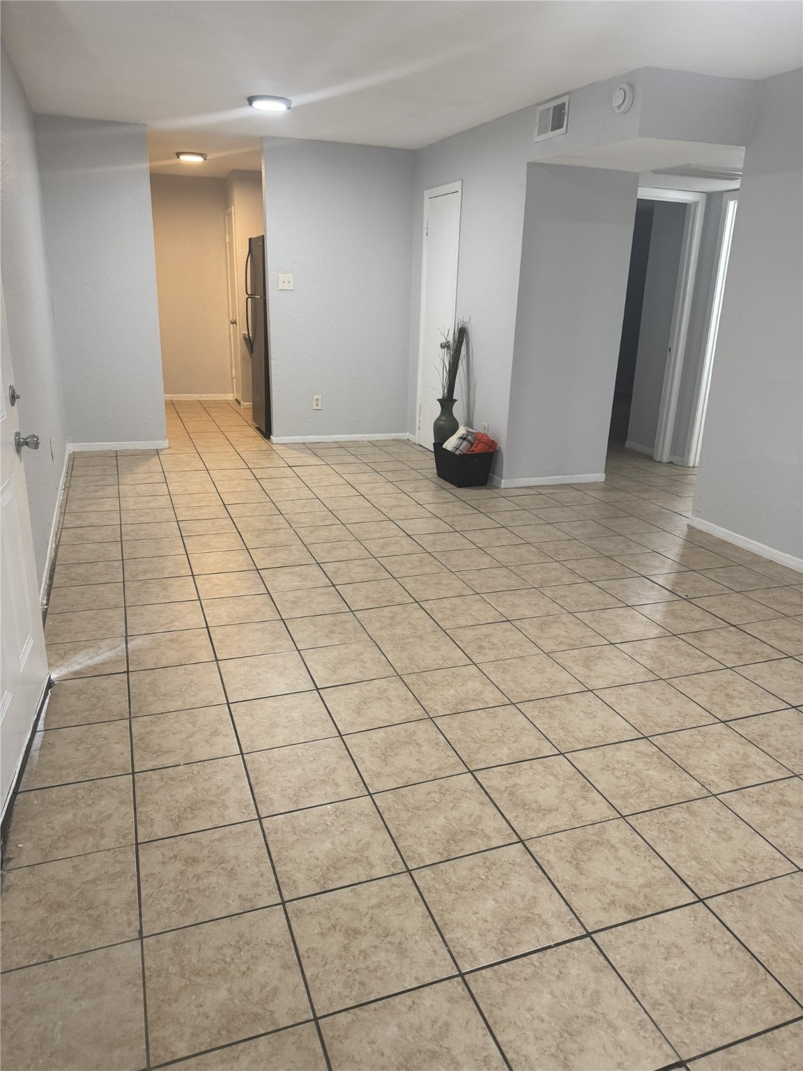 9100 Dodson Street, Unit 10 Houston, TX 77093 - Photo 1 of 11 a view of a livingroom with a pathway