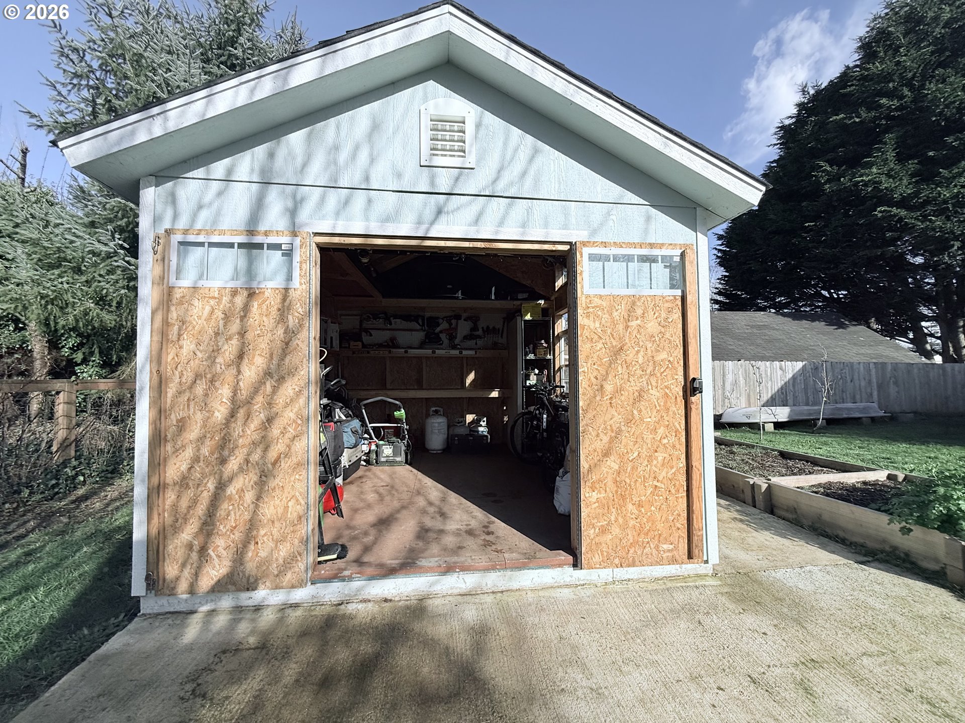 370 North Wall Street Coos Bay, OR 97420 - Photo 33 of 36 a view of outdoor space and yard