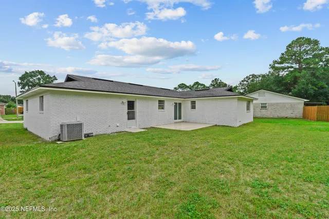 $388,900 | 9126 Southwark Drive North, Jacksonville, FL 32257