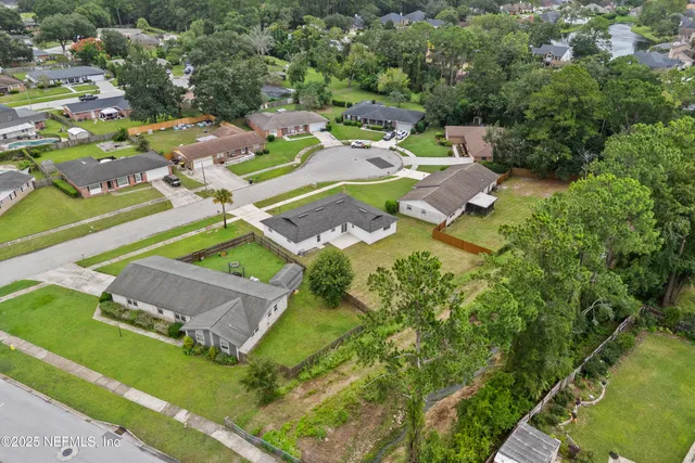 $388,900 | 9126 Southwark Drive North, Jacksonville, FL 32257