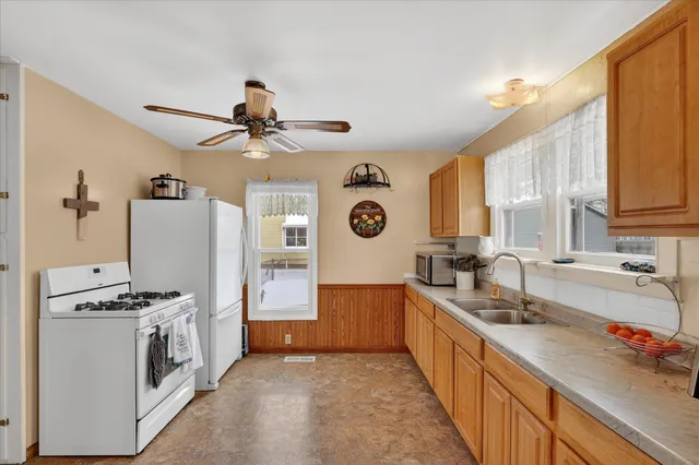 $209,900 | 134 Cherry Street, Climax, MI 49034