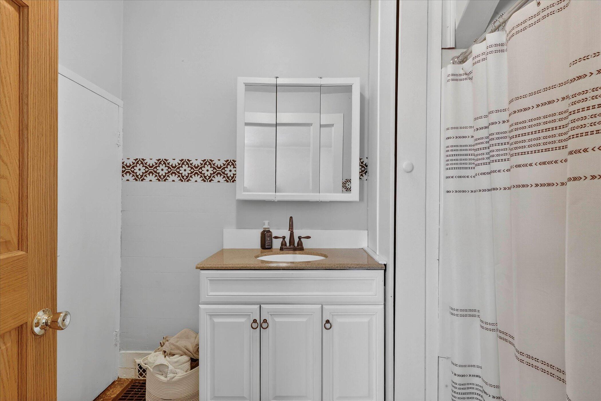 134 Cherry Street Climax, MI 49034 - Photo 18 of 31 23-134-Cherry-St-Climax-MI-49034-WindowS