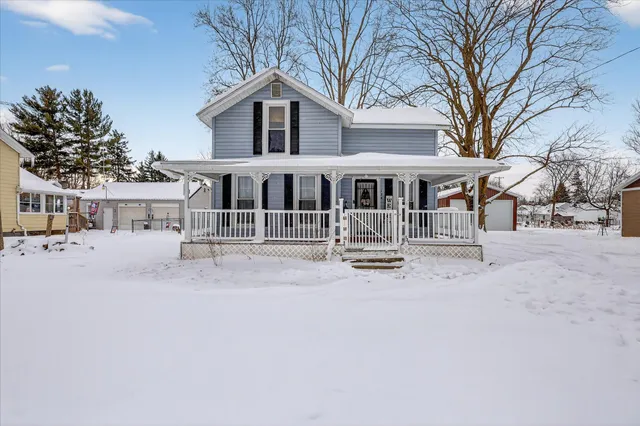 $209,900 | 134 Cherry Street, Climax, MI 49034