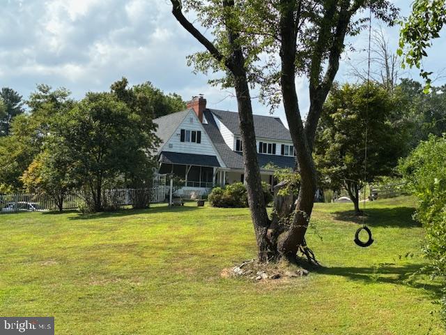 10024 Colvin Run Road Great Falls, VA 22066 - Photo 13 of 43