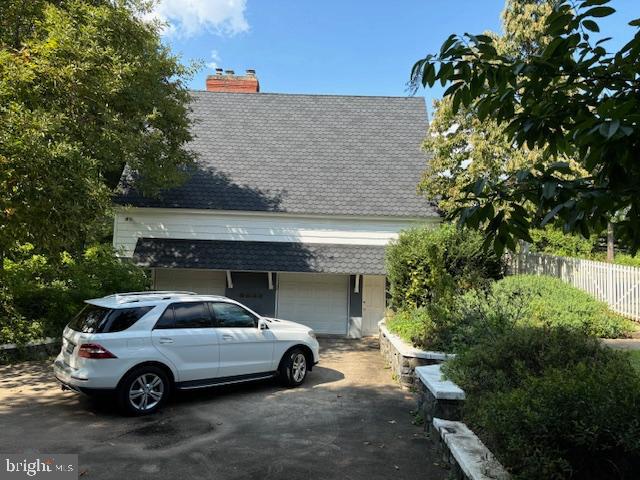 10024 Colvin Run Road Great Falls, VA 22066 - Photo 9 of 43 Oversized Double Garage