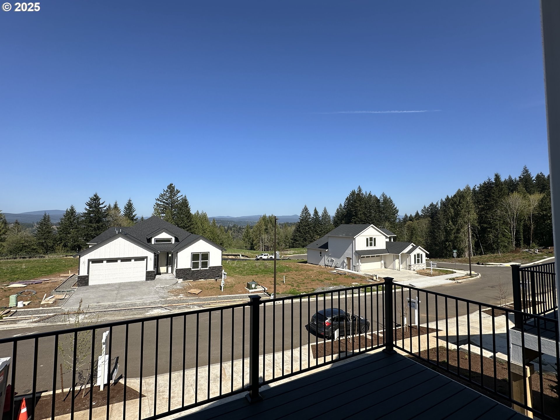 41920 Deschutes Avenue Sandy, OR 97055 - Photo 2 of 36