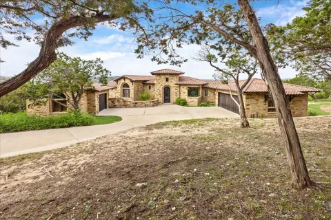 $2,095,000 | 709 Angel Light Drive, Spicewood, TX 78669