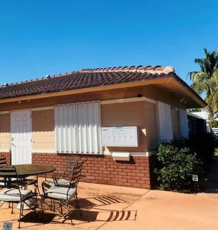 $2,200 | 1932 Northeast 7th Street, Unit 1, Deerfield Beach, FL 33441