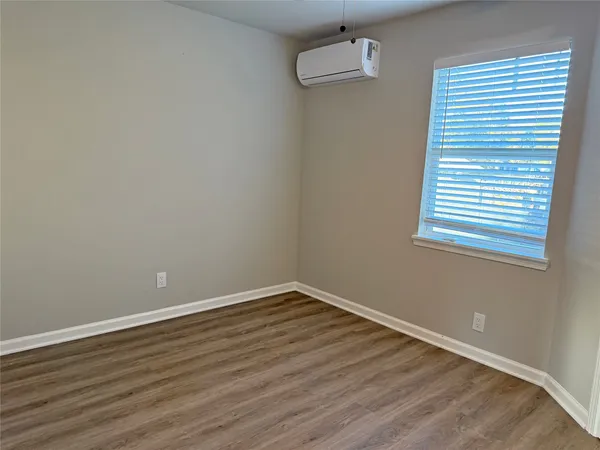 $1,295 | 91 Willow Oak Lane, Point Blank, TX 77364