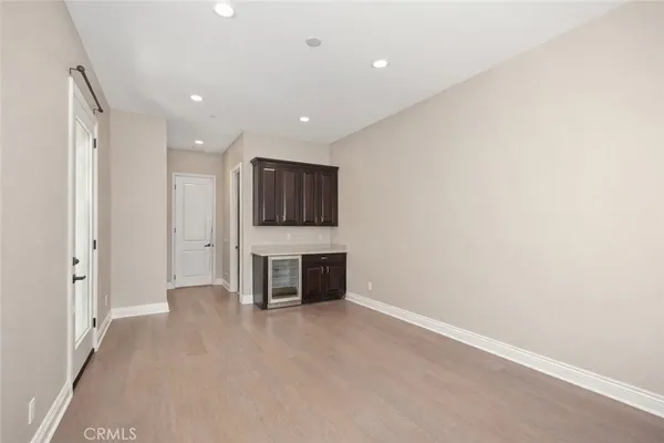 $8,200 | 57 Gainsboro, Irvine, CA 92620