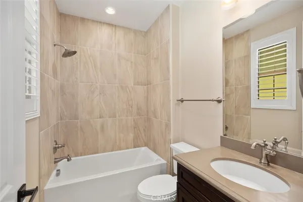 $8,200 | 57 Gainsboro, Irvine, CA 92620