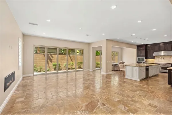 $8,200 | 57 Gainsboro, Irvine, CA 92620