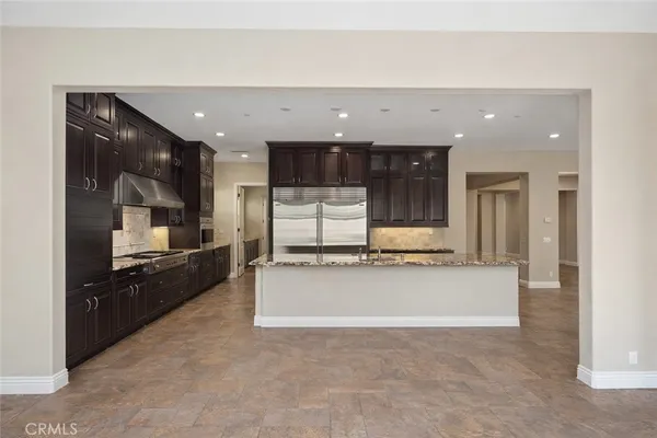 $8,200 | 57 Gainsboro, Irvine, CA 92620