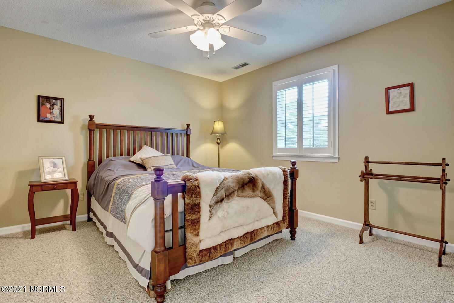 341 Olde Point Loop Hampstead, NC 28443 - Photo 23 of 58 341 Olde Point Loop Hampstead-large-024-