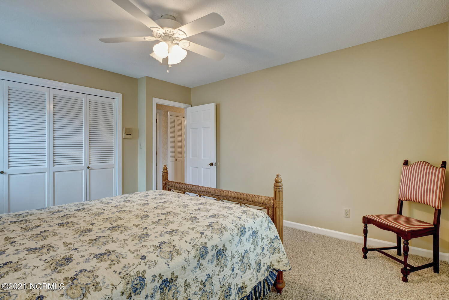 341 Olde Point Loop Hampstead, NC 28443 - Photo 30 of 58 341 Olde Point Loop Hampstead-large-033-