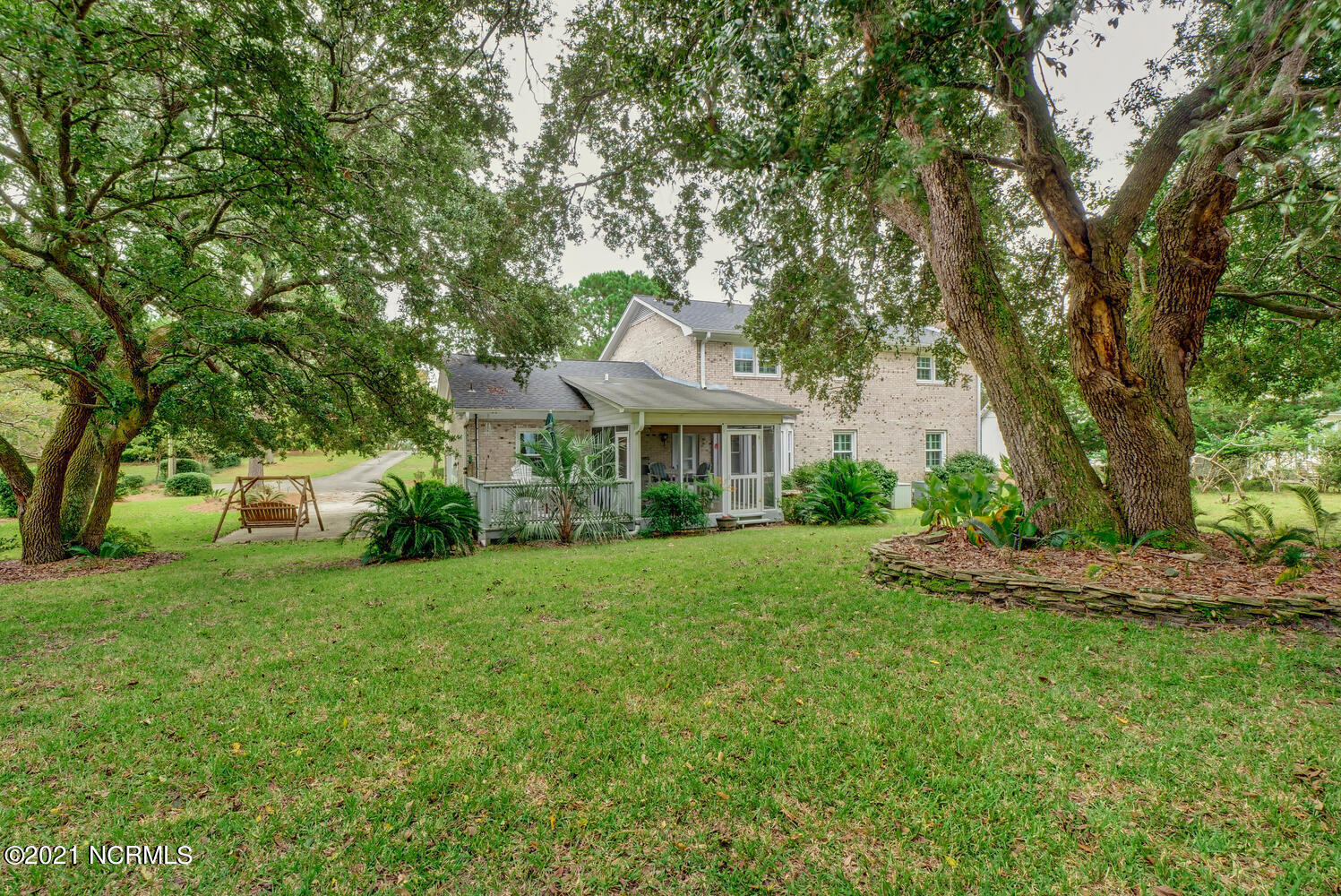 341 Olde Point Loop Hampstead, NC 28443 - Photo 37 of 58 341 Olde Point Loop Hampstead-large-040-