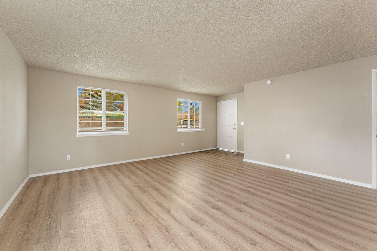 1215 West Main Street, Unit F Medford, OR 97501 - Photo 14 of 31 20251105235000733893000000-o