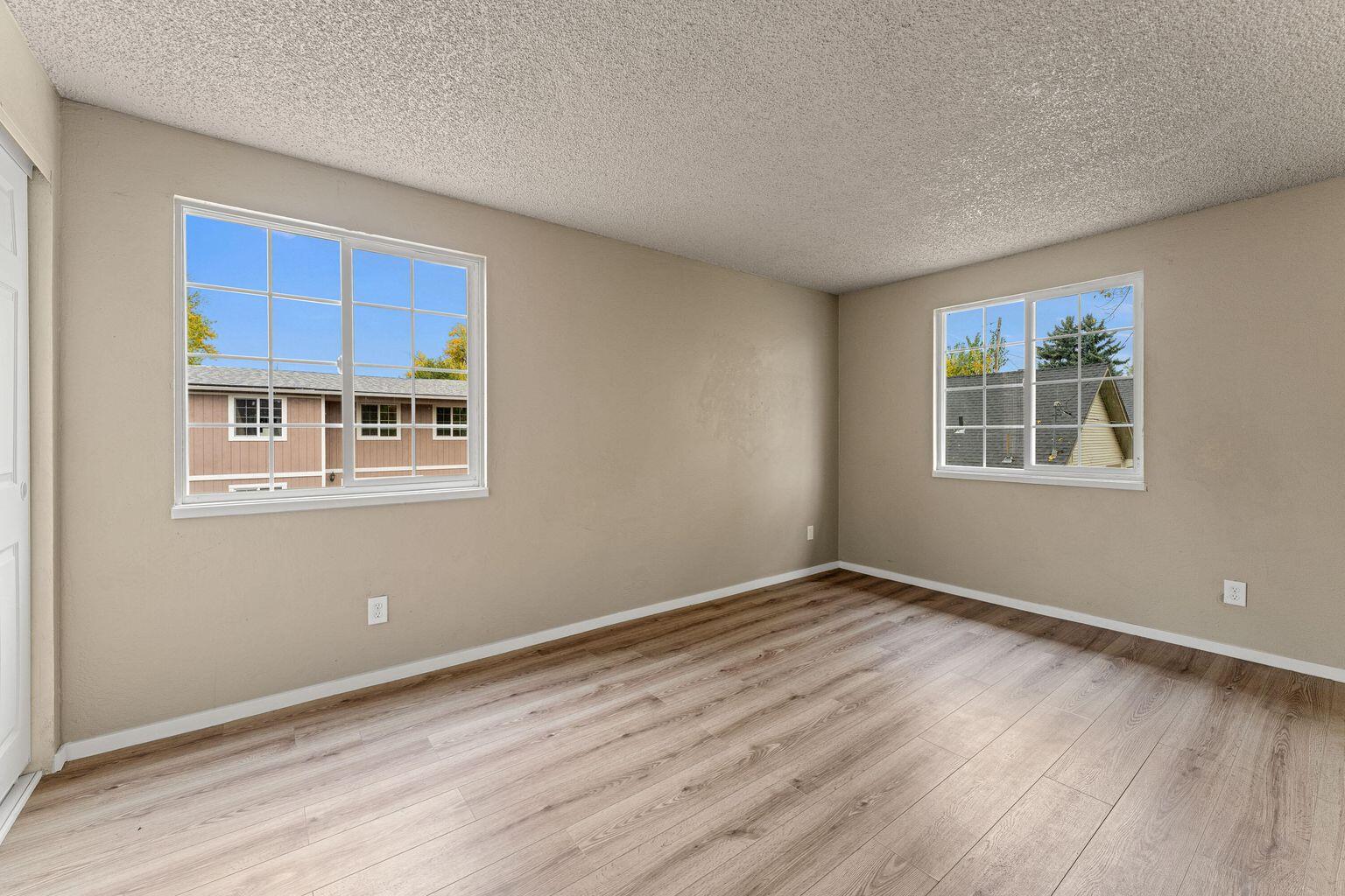 1215 West Main Street, Unit F Medford, OR 97501 - Photo 20 of 31 20251105235006869955000000-o