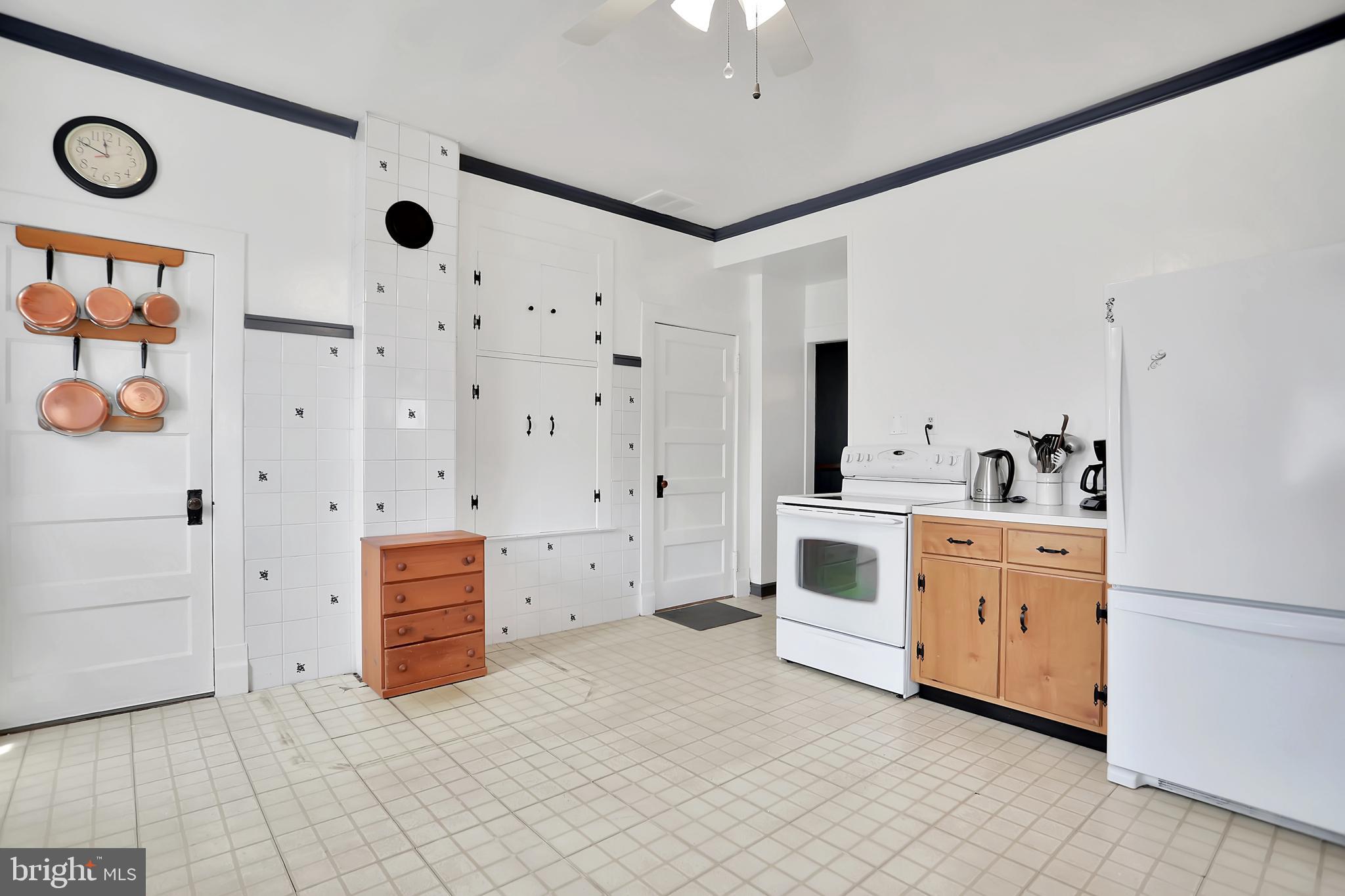 940 Francis Scott Key Highway Keymar, MD 21757 - Photo 16 of 38 Kitchen