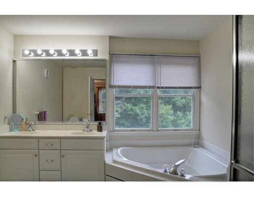 10 Hawthorne Road Shrewsbury, MA 01545 - Photo 21 of 30 Gallery Image 21