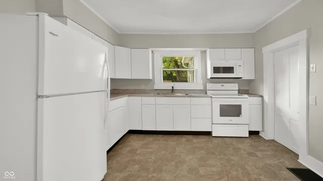 $255,000 | 189 West Harrison Street, Martinsville, IN 46151