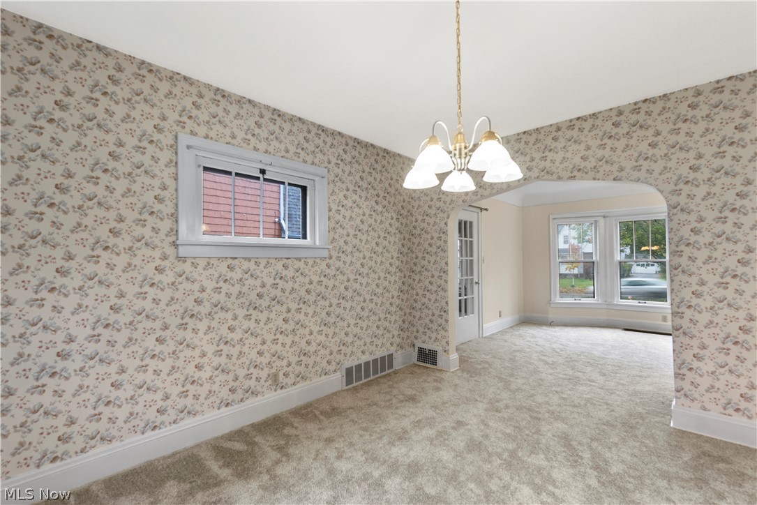 906 Cambridge Road Cleveland Heights, OH 44121 - Photo 5 of 23