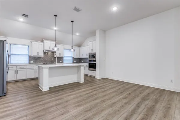 $3,300 | 3071 Kennington Drive, Prosper, TX 75078