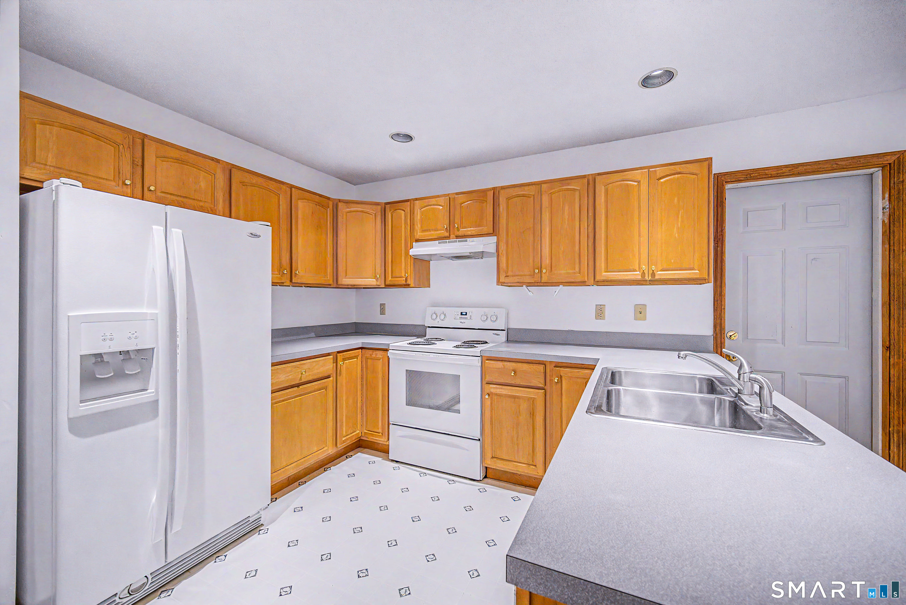 407 North Bear Hill Road Chaplin, CT 06235 - Photo 9 of 40 Gallery Image 9